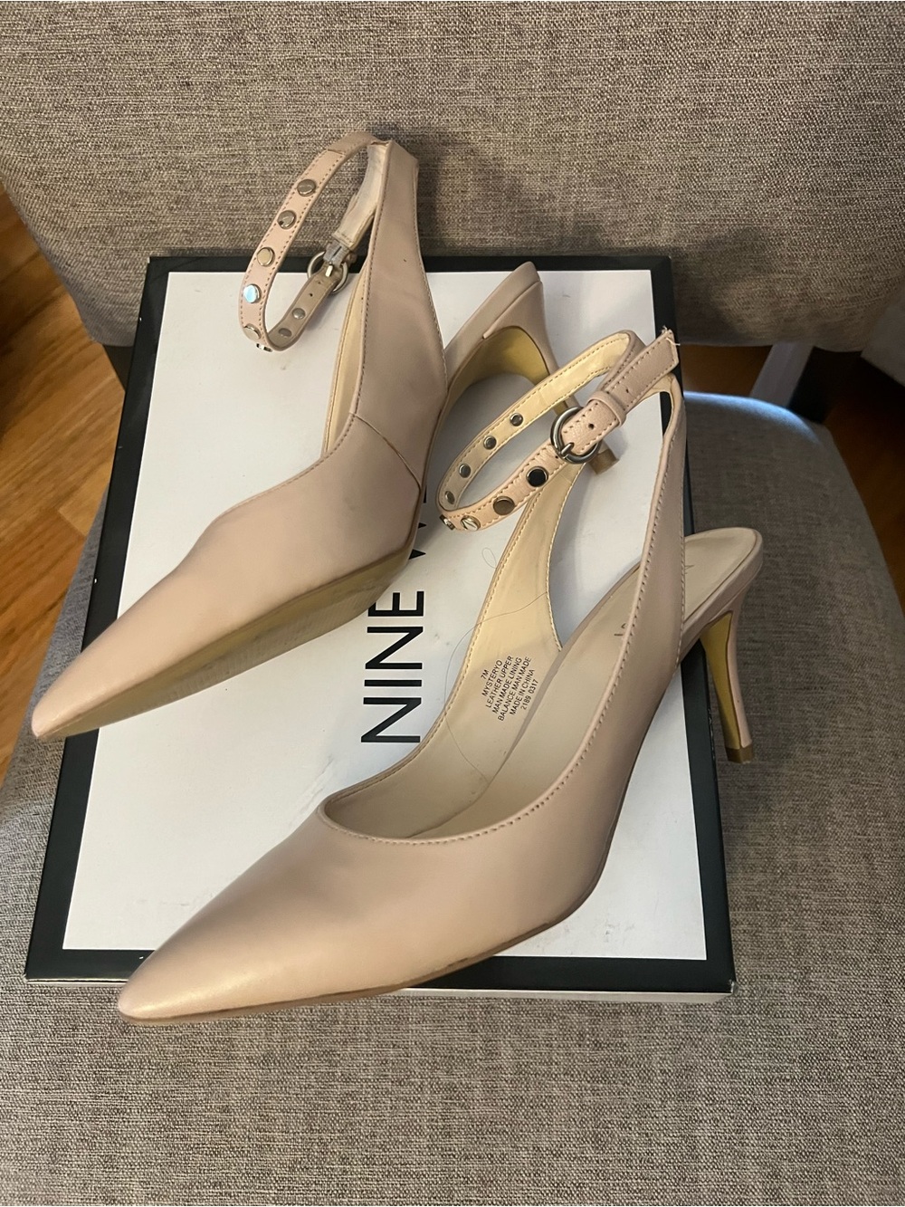 Nine West Heels - Picture 2 of 8